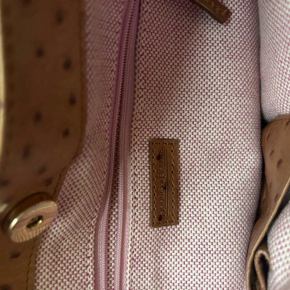 Stylish Tan Hobo Bag with Gold Accents - Picture 2 of 3